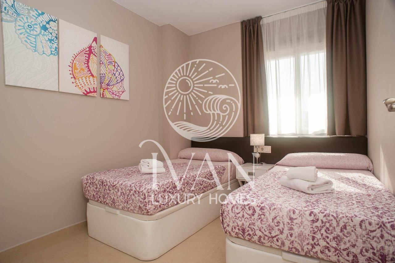 Casa Luna - Ivan Luxury Homes - 1ª Planta - Norte SEMIFRONTAL - 1ª Linea de Playa Oropesa del Mar Exterior foto